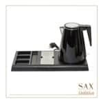 Čaj i kafa bilo kada, bez zvanja room service – 1.2L vode proključa za oko 5 do 7 minuta, voda za šolju čaja ili kafe (250-300 ml) je spremna još brže, za oko 2 do 3 minuta. Voda ne može da iskipi i ketler se sam isključuje kada se zagreje pa gosti mogu da planiraju svoj dan i uživaju u drugim aktivnostima umesto nadgledanja ketlera.