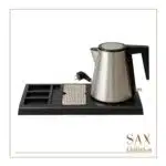 Čaj i kafa bilo kada, bez zvanja room service – 1.2L vode proključa za oko 5 do 7 minuta, voda za šolju čaja ili kafe (250-300 ml) je spremna još brže, za oko 2 do 3 minuta. Voda ne može da iskipi i ketler se sam isključuje kada se zagreje pa gosti mogu da planiraju svoj dan i uživaju u drugim aktivnostima umesto nadgledanja ketlera.