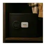 Hotelski-sef-383030-crni-1